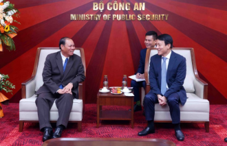 Laos, Vietnam continue to foster friendship